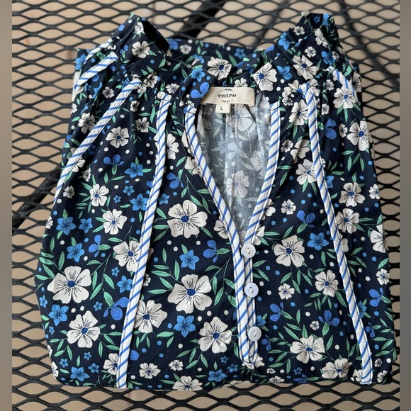 entro Navy Floral Puff-Sleeve Ruffle Blouse Size Large - Picture 6 of 8